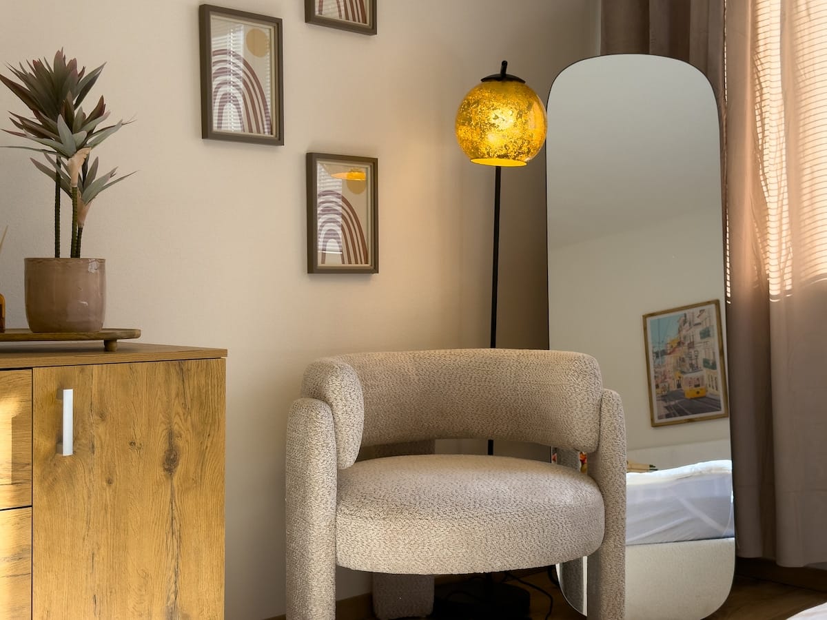 The Minimalist Suite